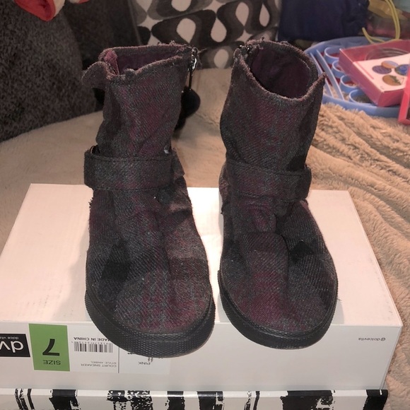 NWOT Route 66 Plaid Boots, size 6 - Picture 1 of 8